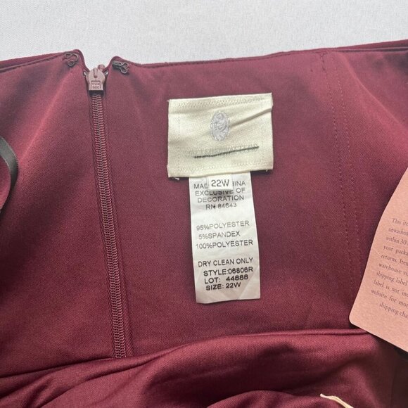 WATTERS & WATTERS BURGUNDY CREPE REMOVABLE SLEEVE FORMAL EVENING DRESS - 22W - Picture 10 of 16